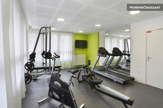 Apartment near RER D/ metro 8/ UPEC
