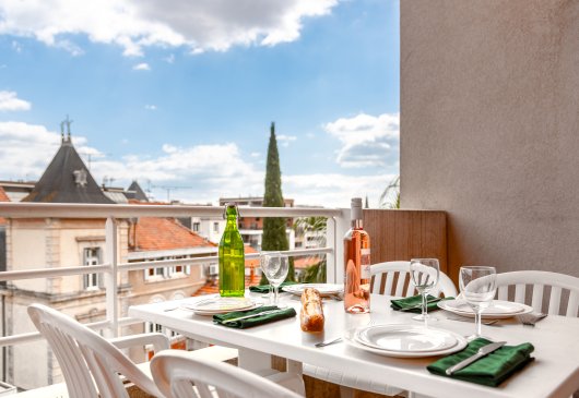 Nice apartment, heart of Béziers