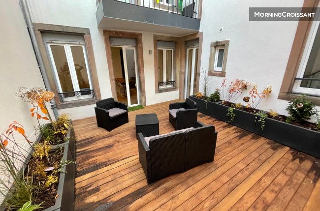 Refurbished apartment with terrace