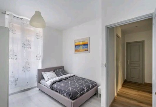 Spacious 3-bedroom flat