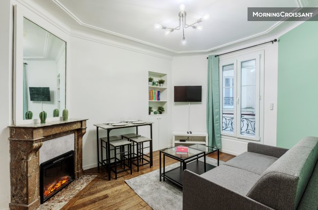 Splendid flat Paris 18eme