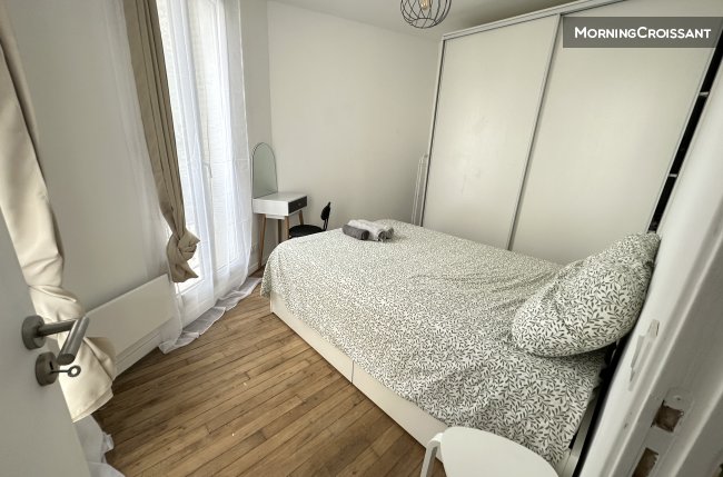 Cosy 3-room flat, station, shops